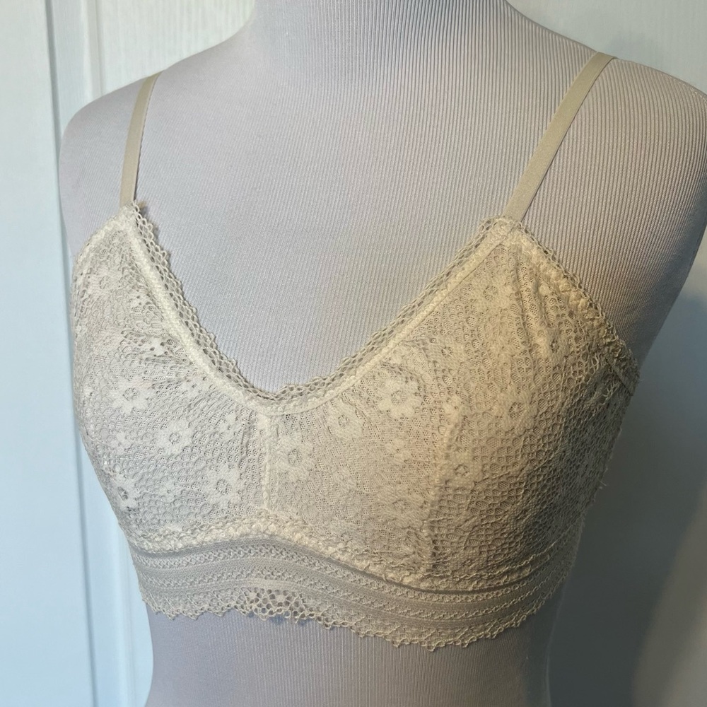 Victoria’s Secret bralette